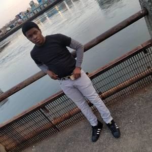 Meet your Posher, Chris